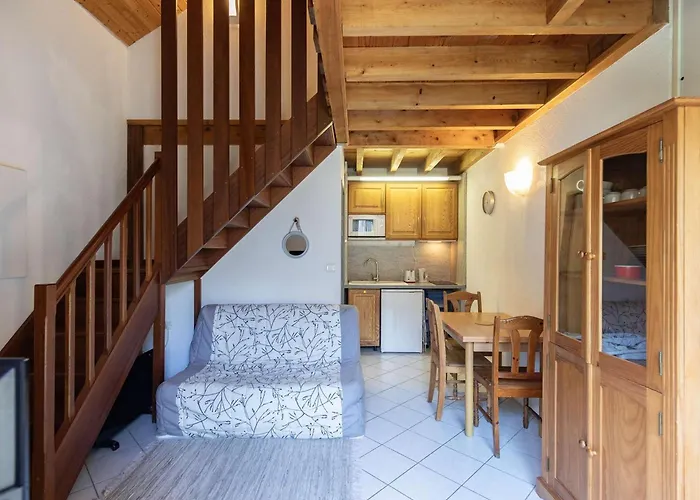 Lägenhet Confortable Avec Terrasse Et Equipements Modernes - Fr-1-401-286 *