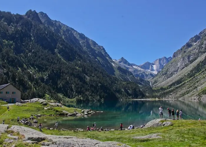 Confortable Avec Terrasse Et équipements Modernes - Fr-1-401-286 *